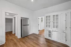 E Elm Rd-S1707-017.jpg