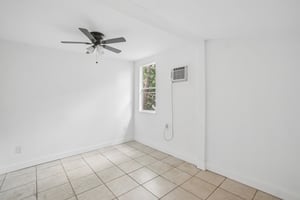 E Elm Rd-S1707-047.jpg