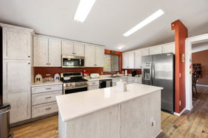 Kitchen (2)