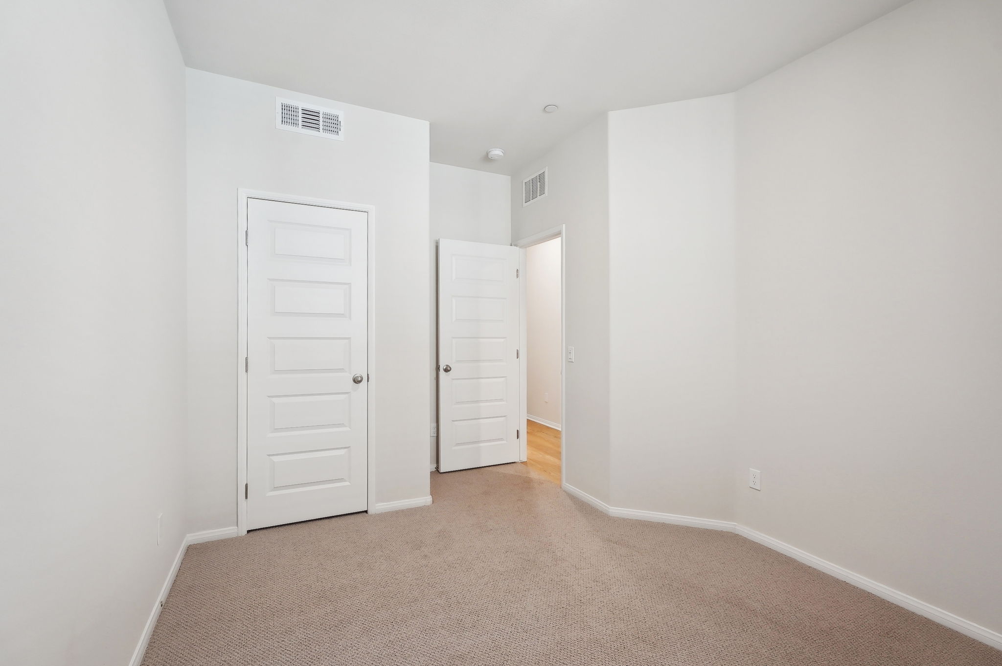 Southern California - Stratus - 1533 Stratus Drive - 014