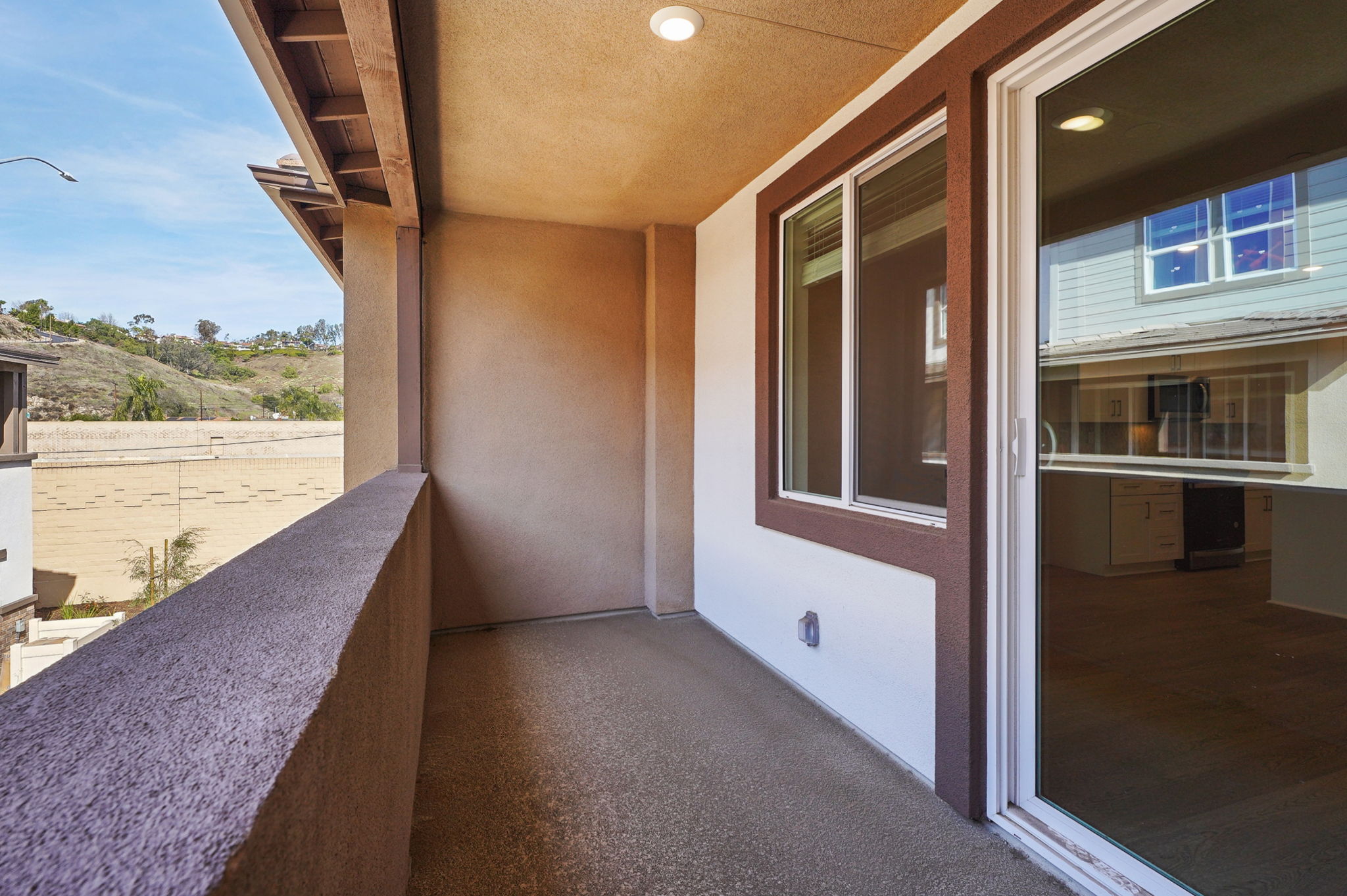 Southern California - Stratus - 1533 Stratus Drive - 038