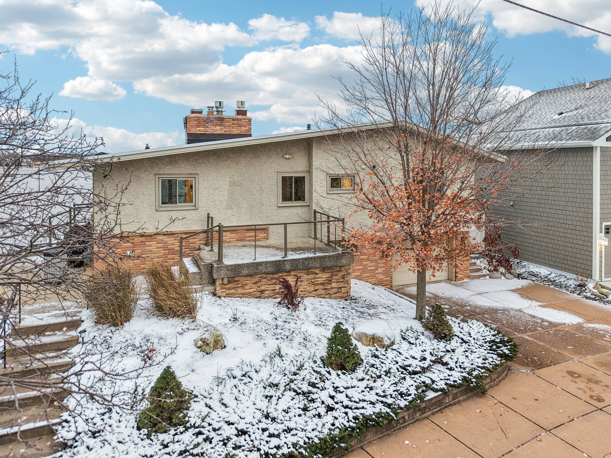 Breezy Point Rd SE-S2711-035.jpg