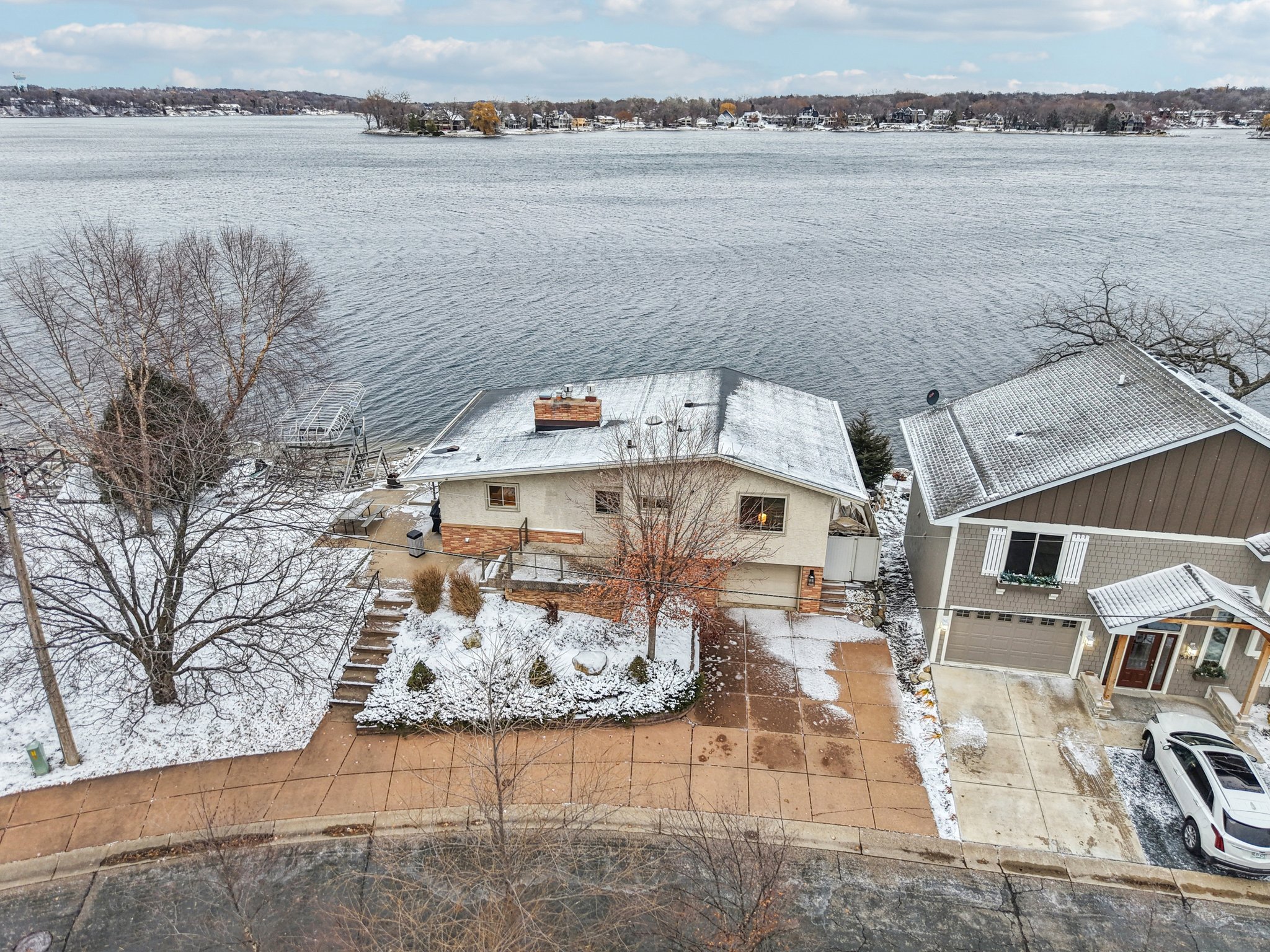 Breezy Point Rd SE-S2711-039.jpg