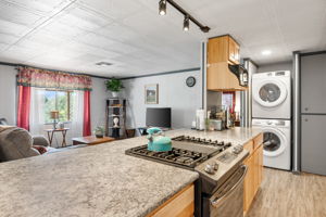 Kitchen (2)