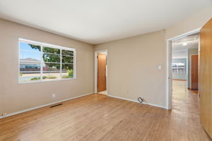 017_F8_1534 S Blaney Ave