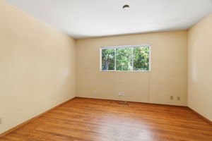 023_F8_1534 S Blaney Ave