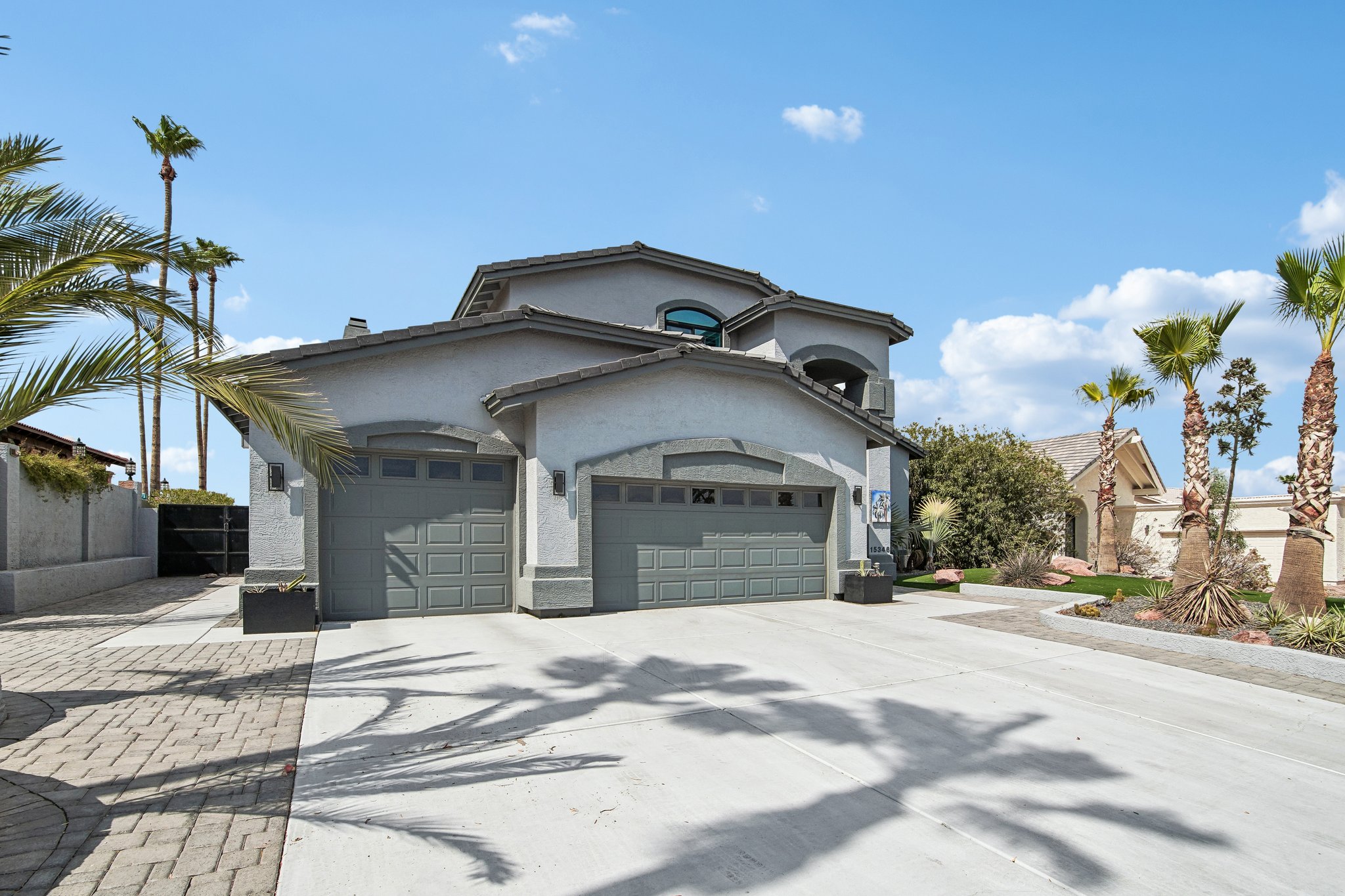 E Palomino Blvd-S1407-002.jpg
