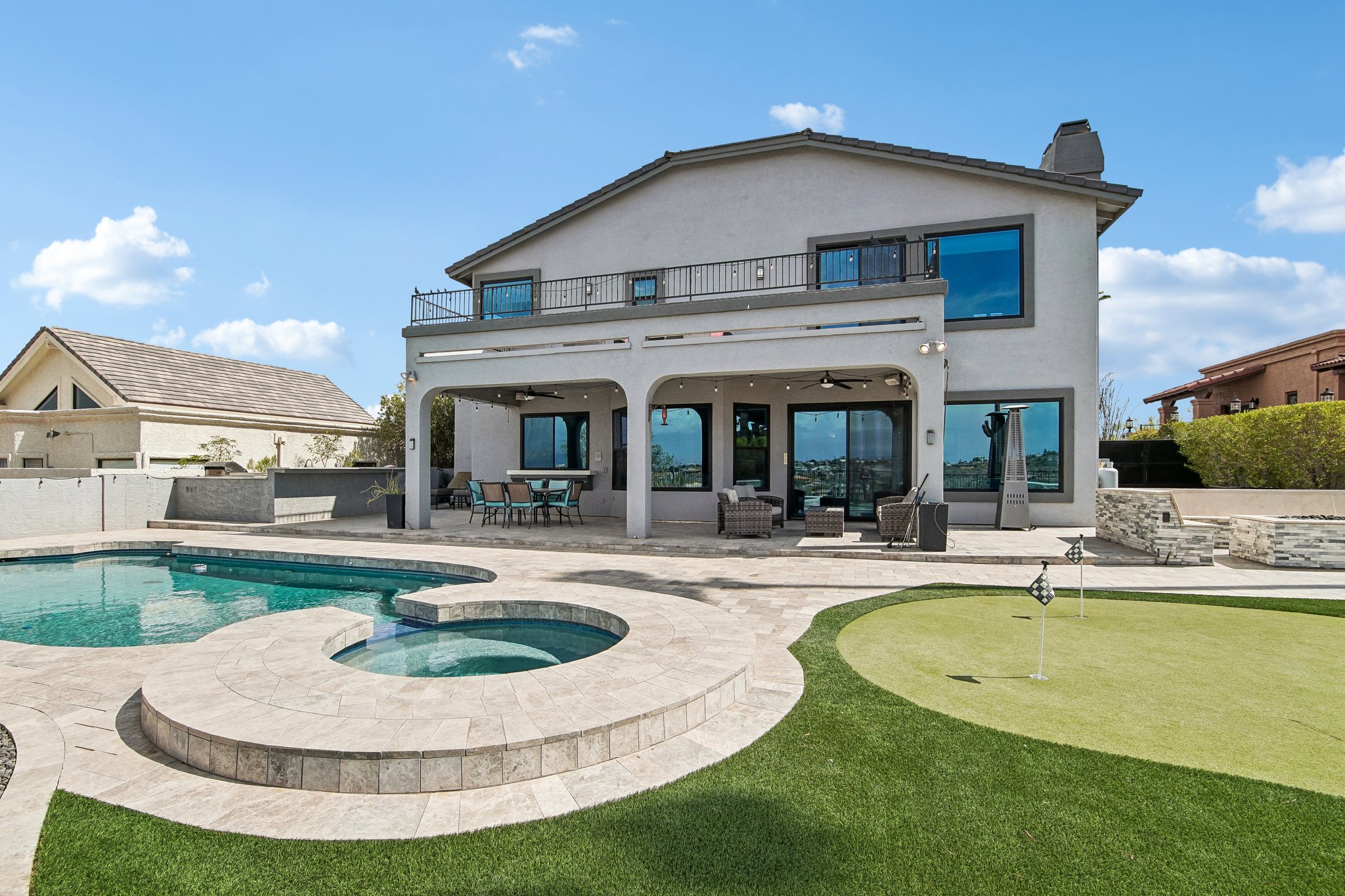 E Palomino Blvd-S1407-042.jpg