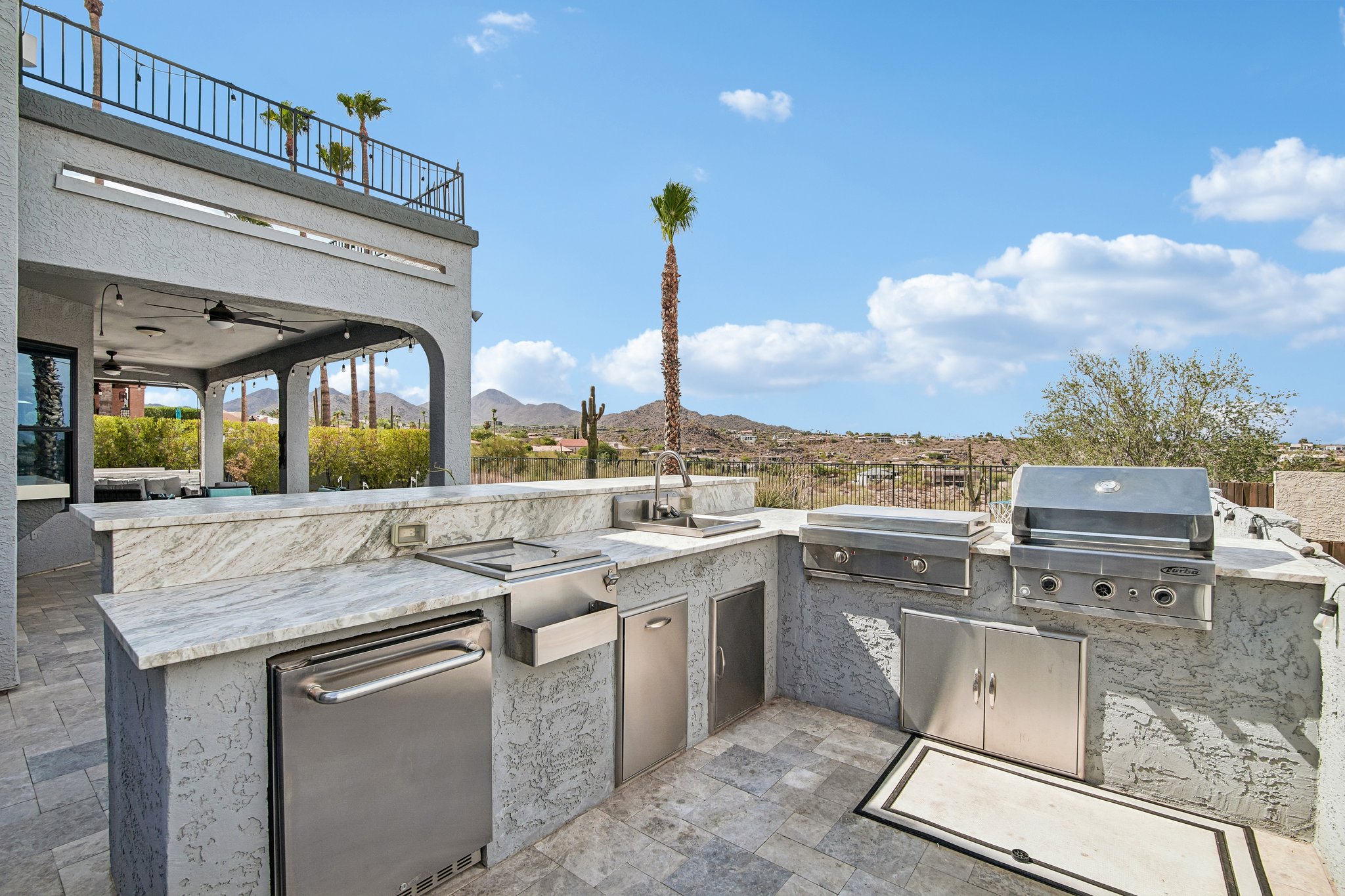 E Palomino Blvd-S1407-045.jpg