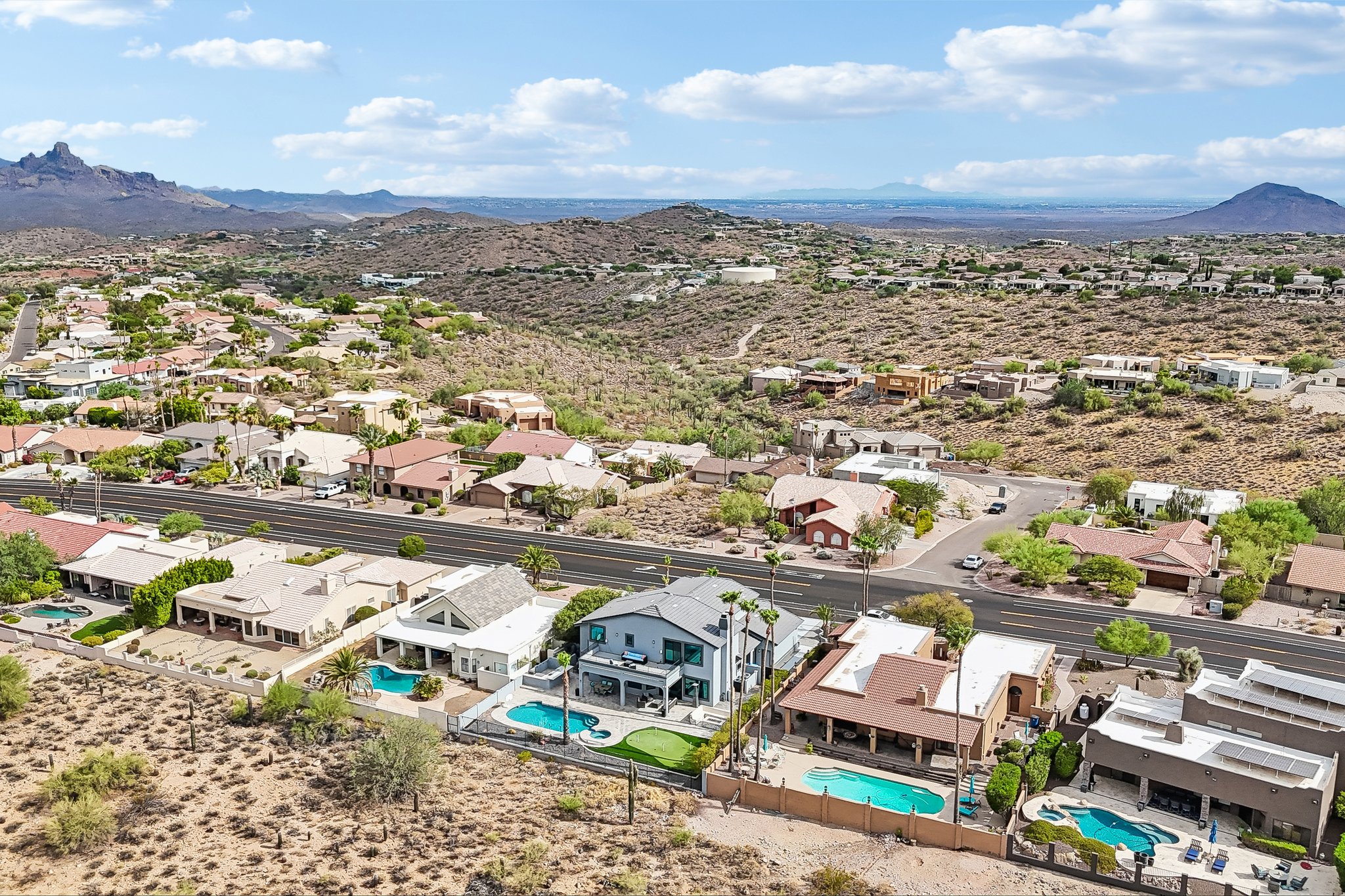 E Palomino Blvd-S1407-057.jpg