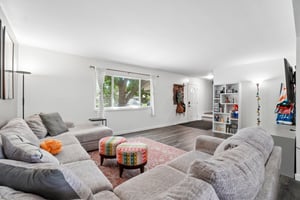 S Terry St-S1808-007.jpg