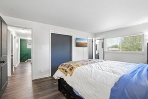 S Terry St-S1808-026.jpg