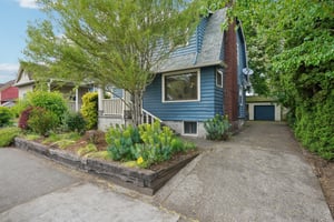 SE Tacoma St-0805-002.jpg