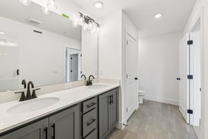 Hamlin Pk Dr-S0901-031.jpg