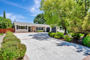 002_1536 St Helena Dr