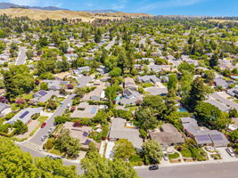 010_AERIAL_1536 St Helena Dr