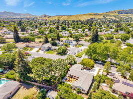 018_AERIAL_1536 St Helena Dr