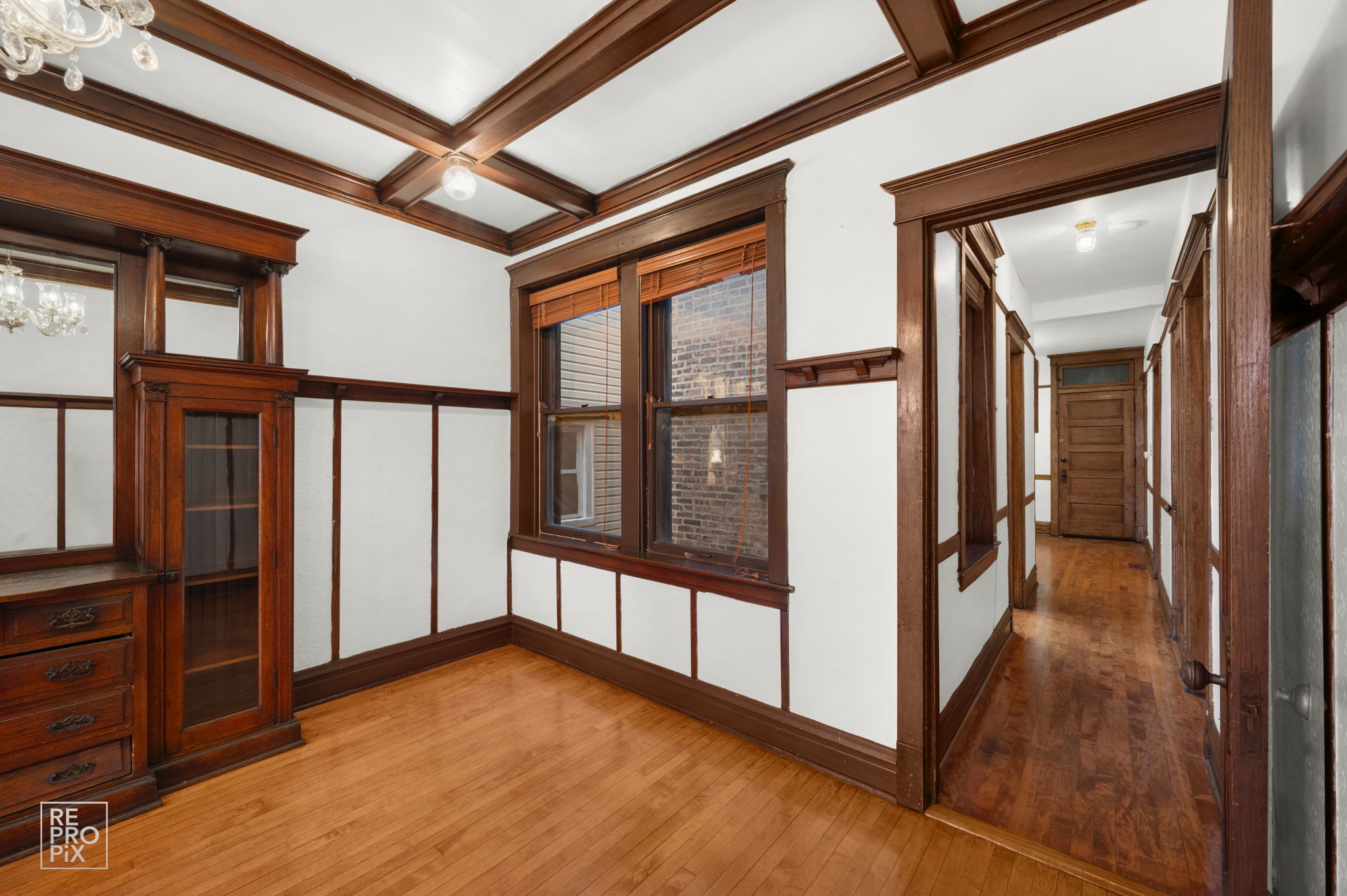 536 W 17th St, Chicago, IL 60608_028