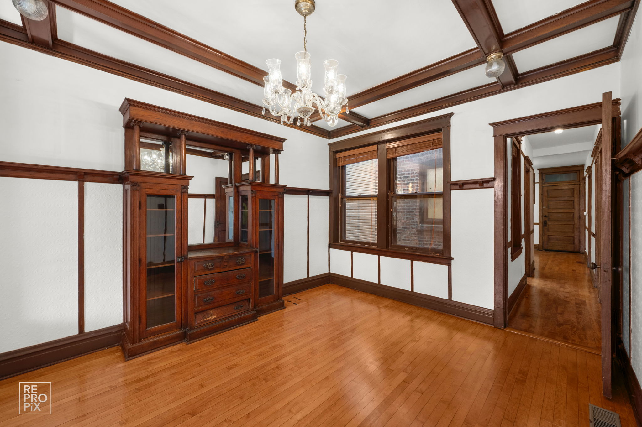 536 W 17th St, Chicago, IL 60608_029