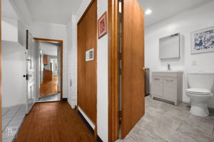 536 W 17th St, Chicago, IL 60608_013