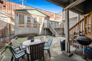 536 W 17th St, Chicago, IL 60608_047