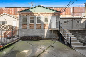 536 W 17th St, Chicago, IL 60608_048