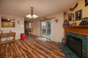 10-Dining Room