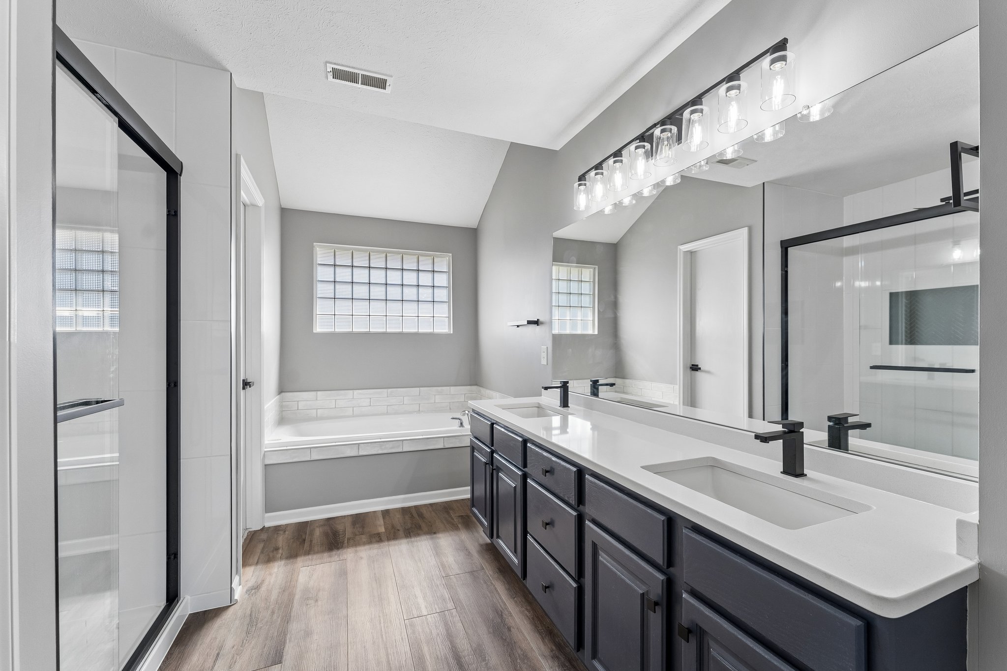 15365 Nebraska Ave_017.jpg