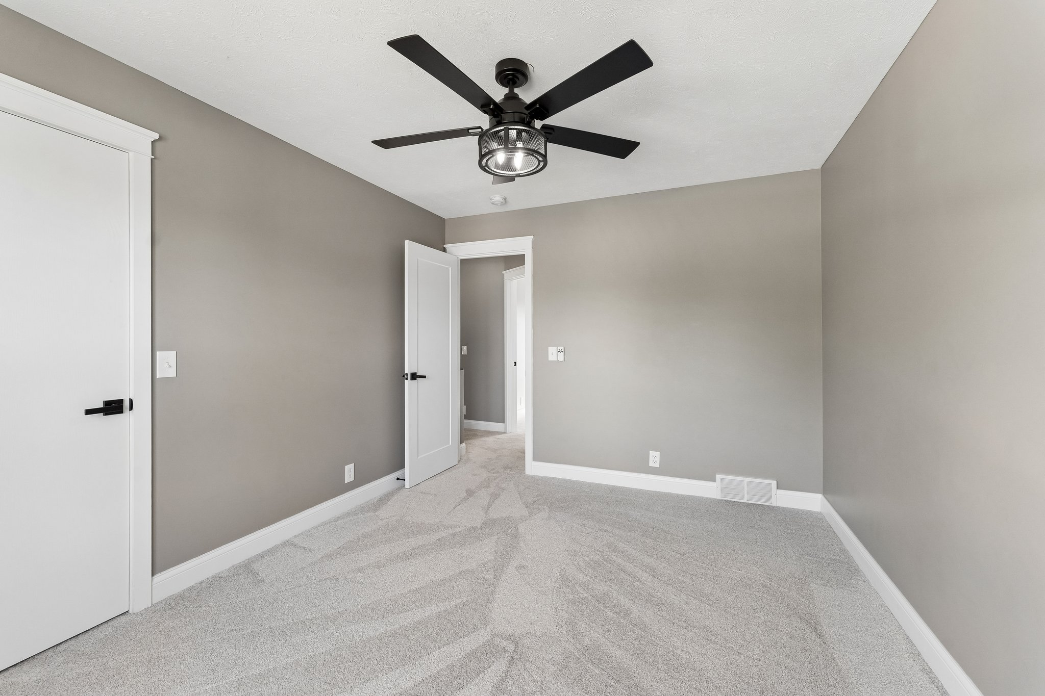 15365 Nebraska Ave_026.jpg