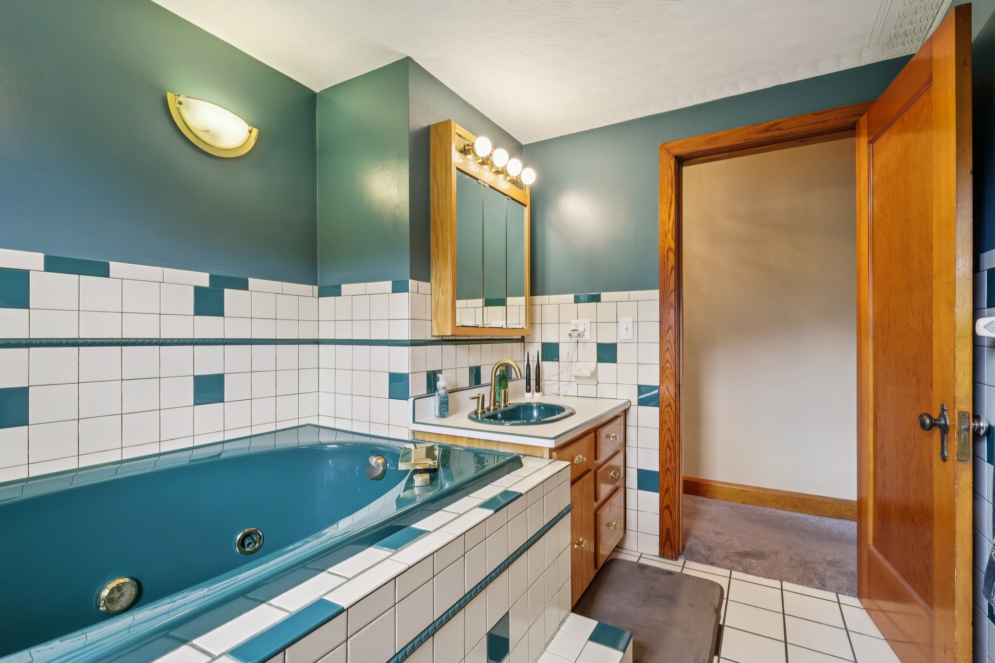 Old Lincoln Hwy-S0704-031.jpg