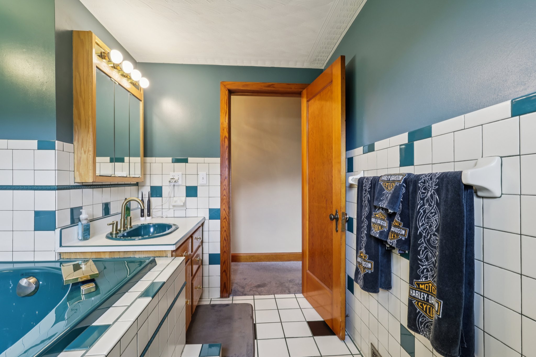 Old Lincoln Hwy-S0704-032.jpg