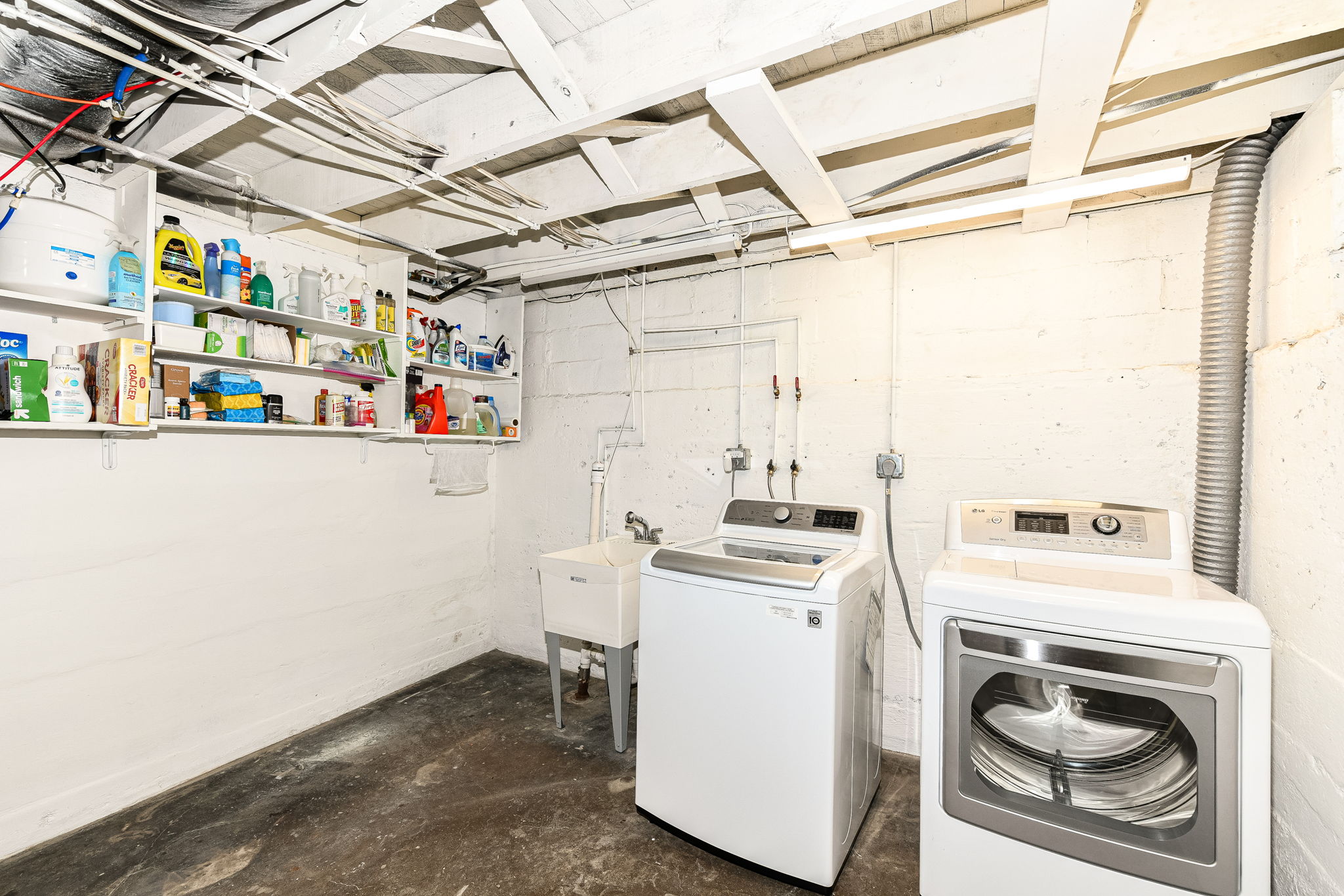 Basement Laundry Rm