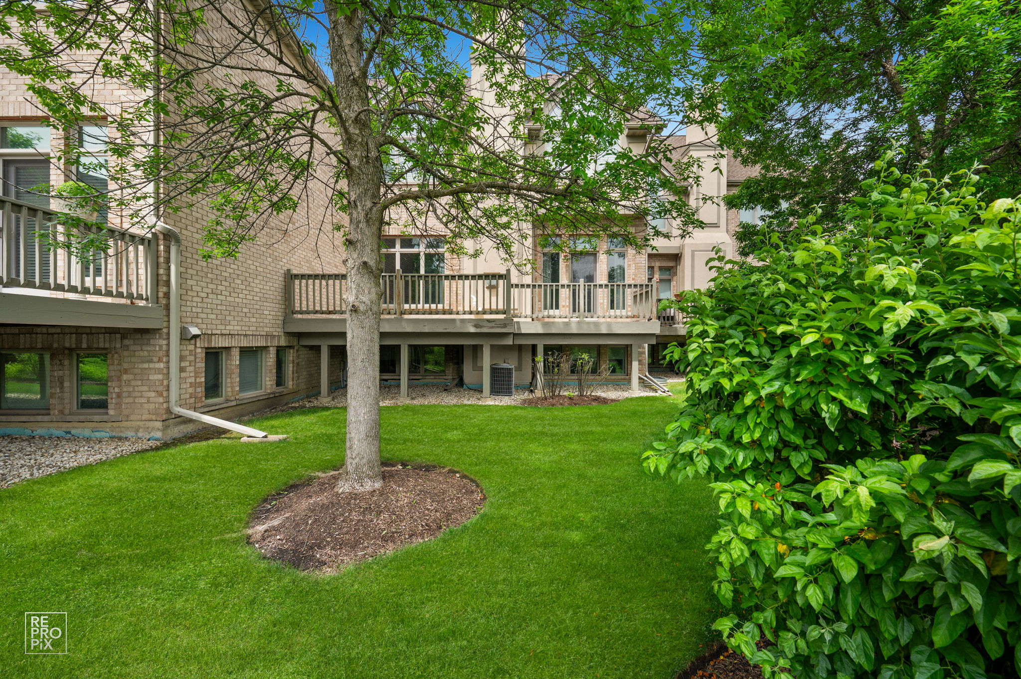 1537 W Rue James Pl, Palatine, IL 60067_015