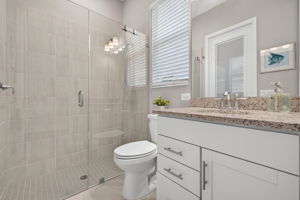 Guest Bathroom 2