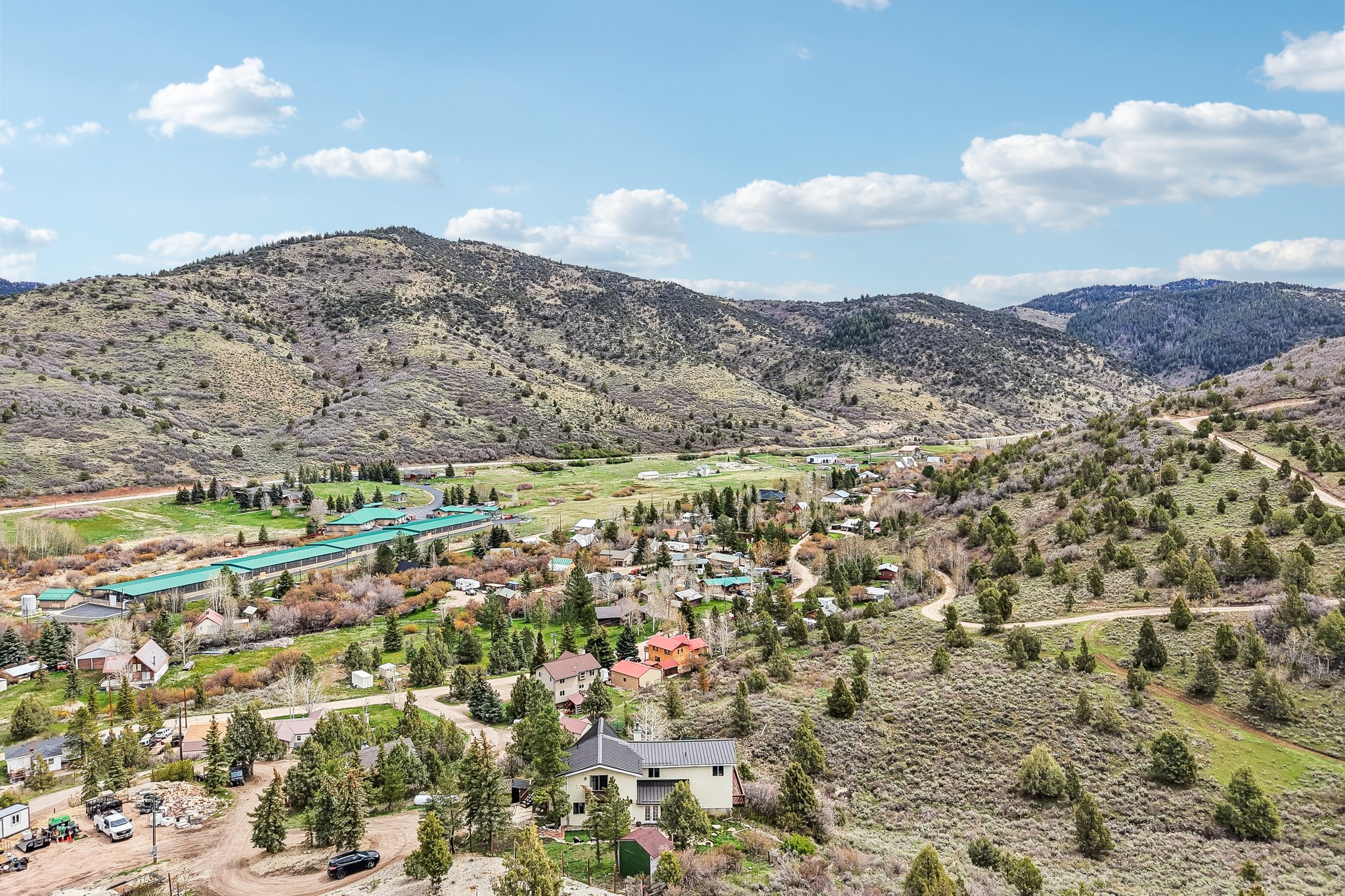 Country Cir-S2304-046.jpg