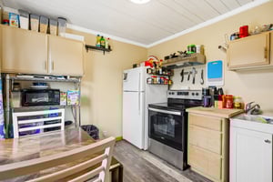 Country Cir-S2304-008.jpg