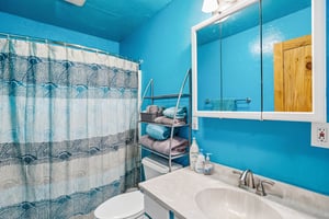 Country Cir-S2304-015.jpg