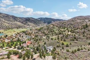 Country Cir-S2304-045.jpg