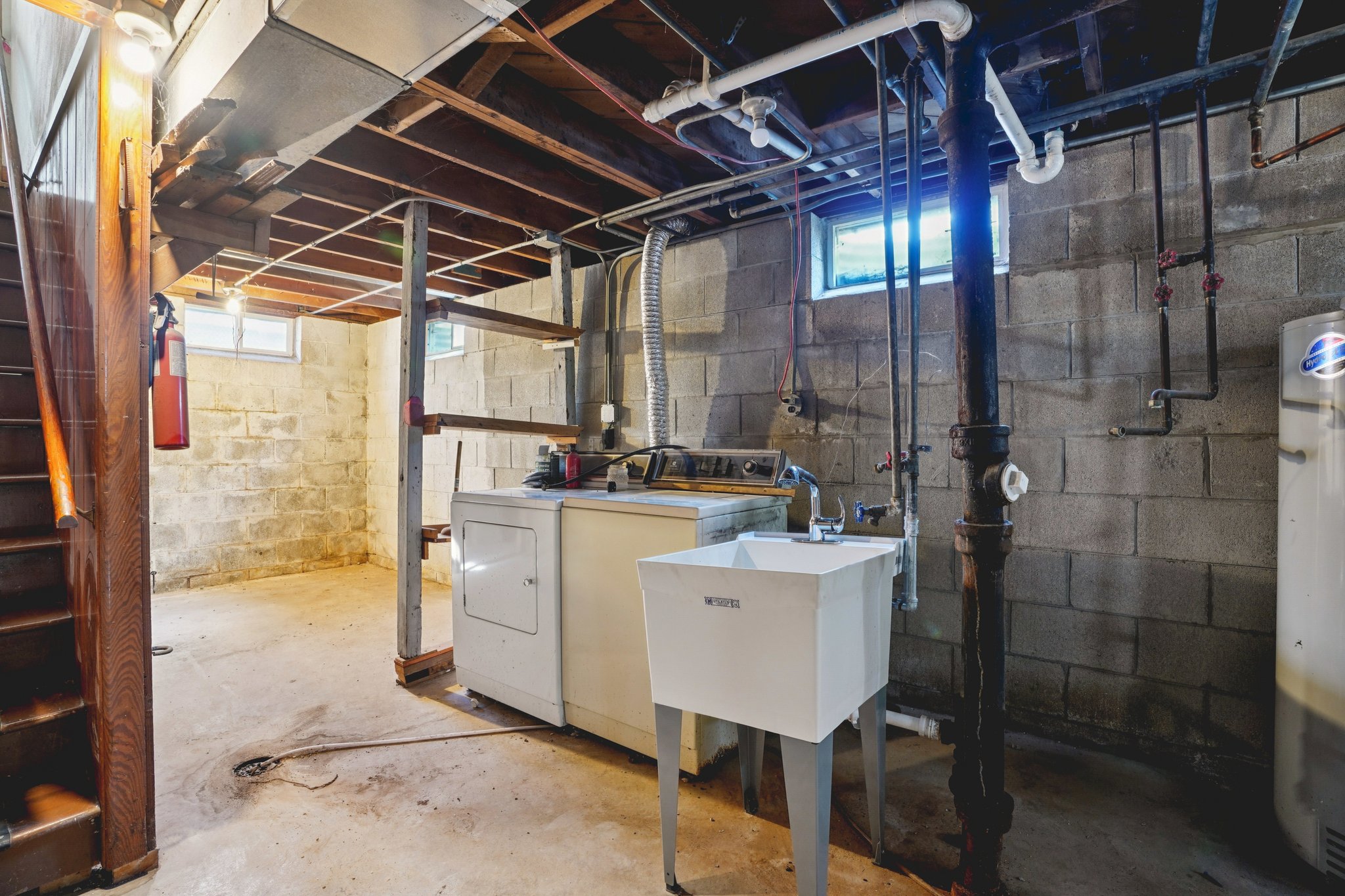 Birch Dr-S2002-028.jpg