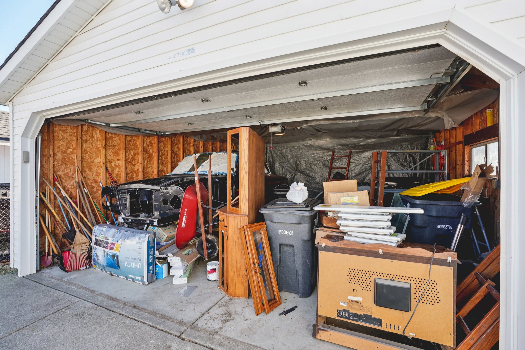 Birch Dr-S2002-032.jpg