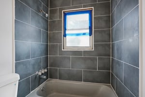 Birch Dr-S2002-019.jpg