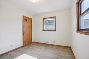 Birch Dr-S2002-021.jpg