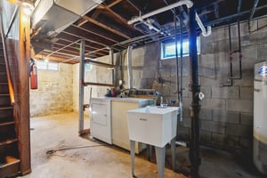 Birch Dr-S2002-028.jpg