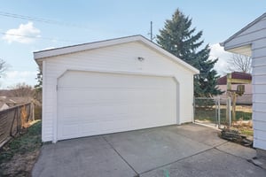 Birch Dr-S2002-031.jpg