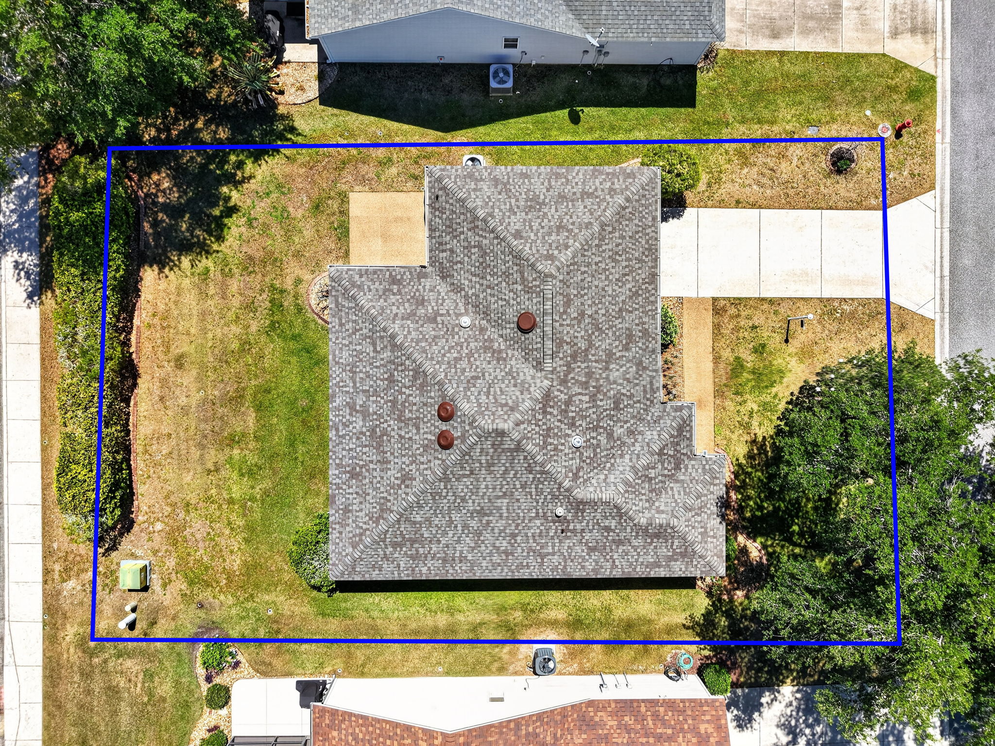 Aerial with Property Lines and ROOM FOR A POOL!