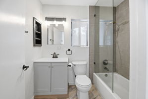  Photo 45