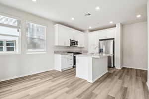 Southern California - Stratus - 1539 Stratus Drive, Pomona, CA 91768 - 006