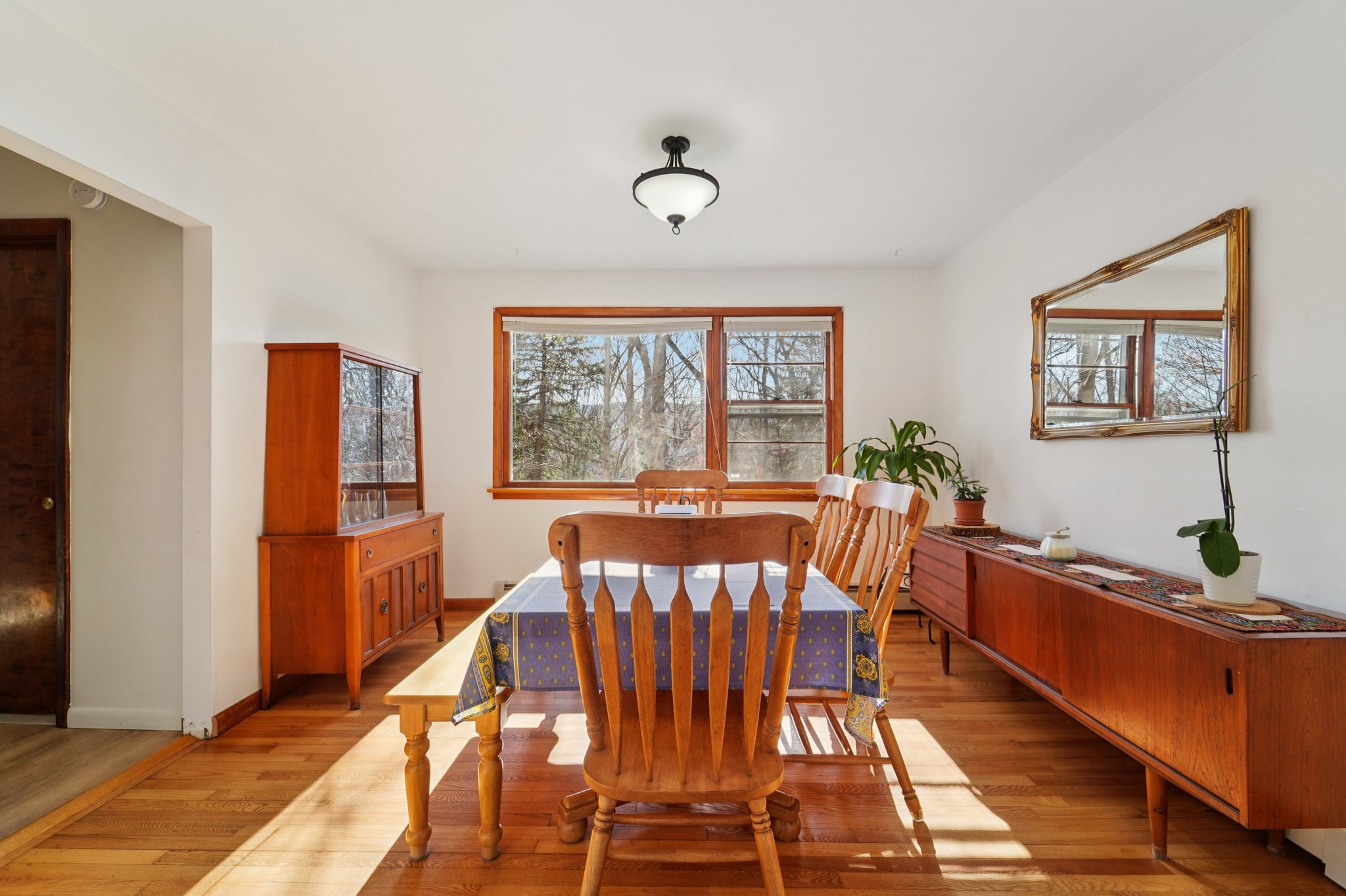 Old State Rd-S0904-009.jpg