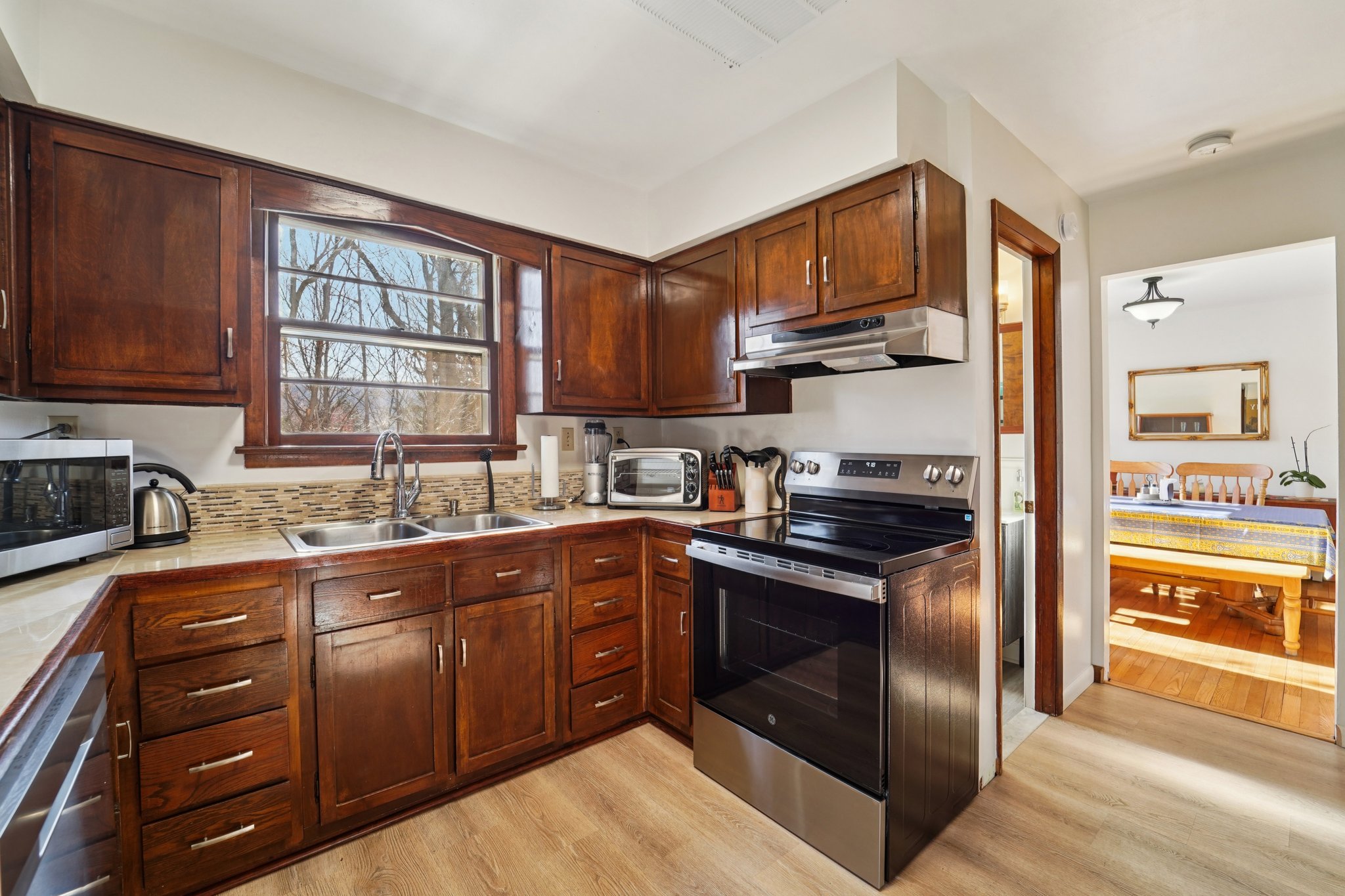 Old State Rd-S0904-011.jpg