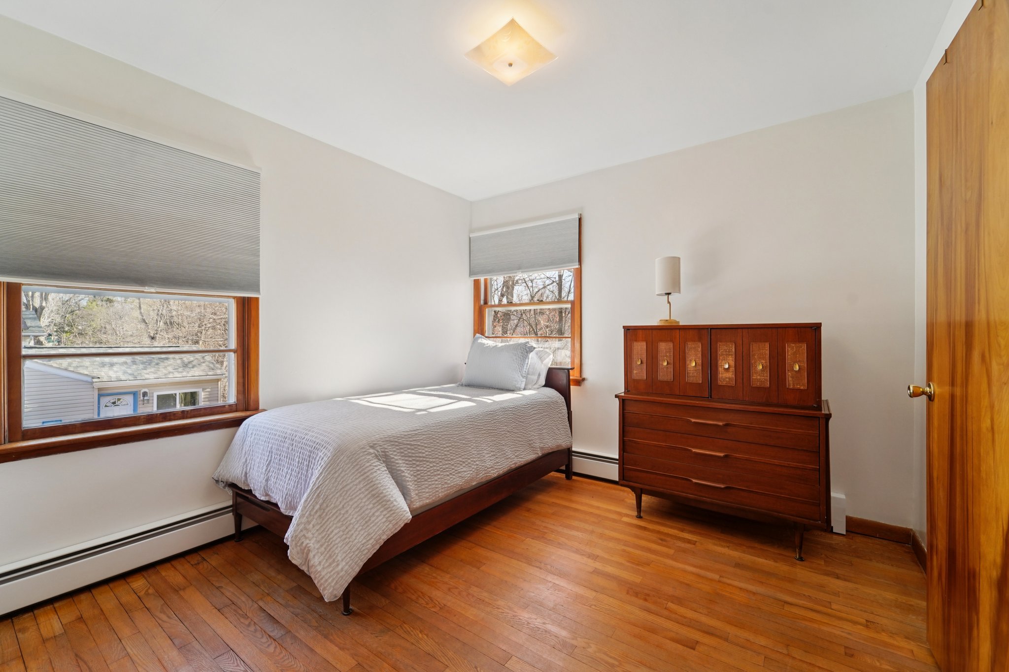 Old State Rd-S0904-016.jpg